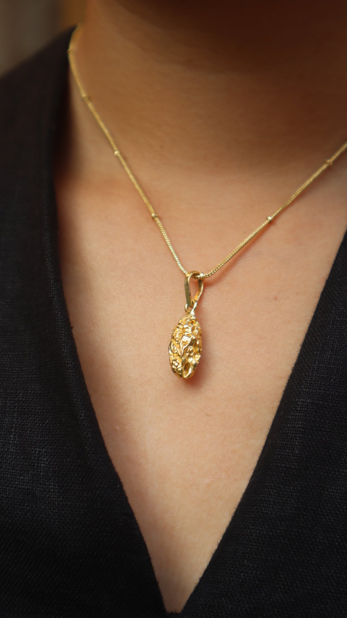 Kishmish Pendant