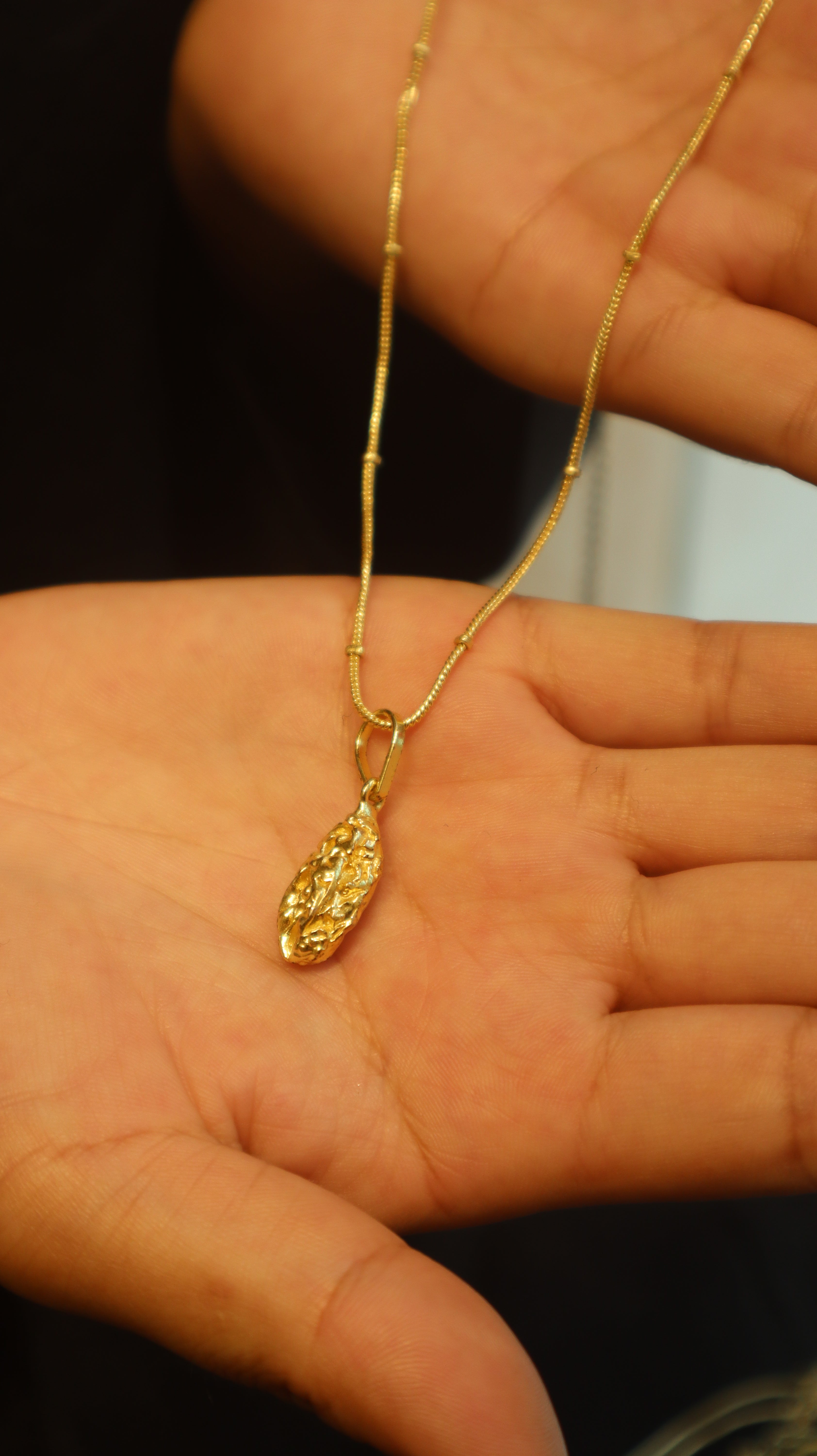 Kishmish Pendant