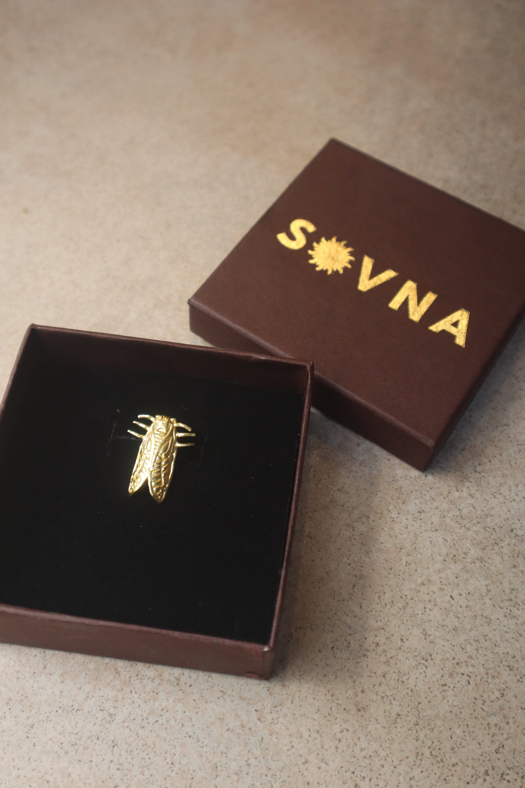 Brooches- set of 3