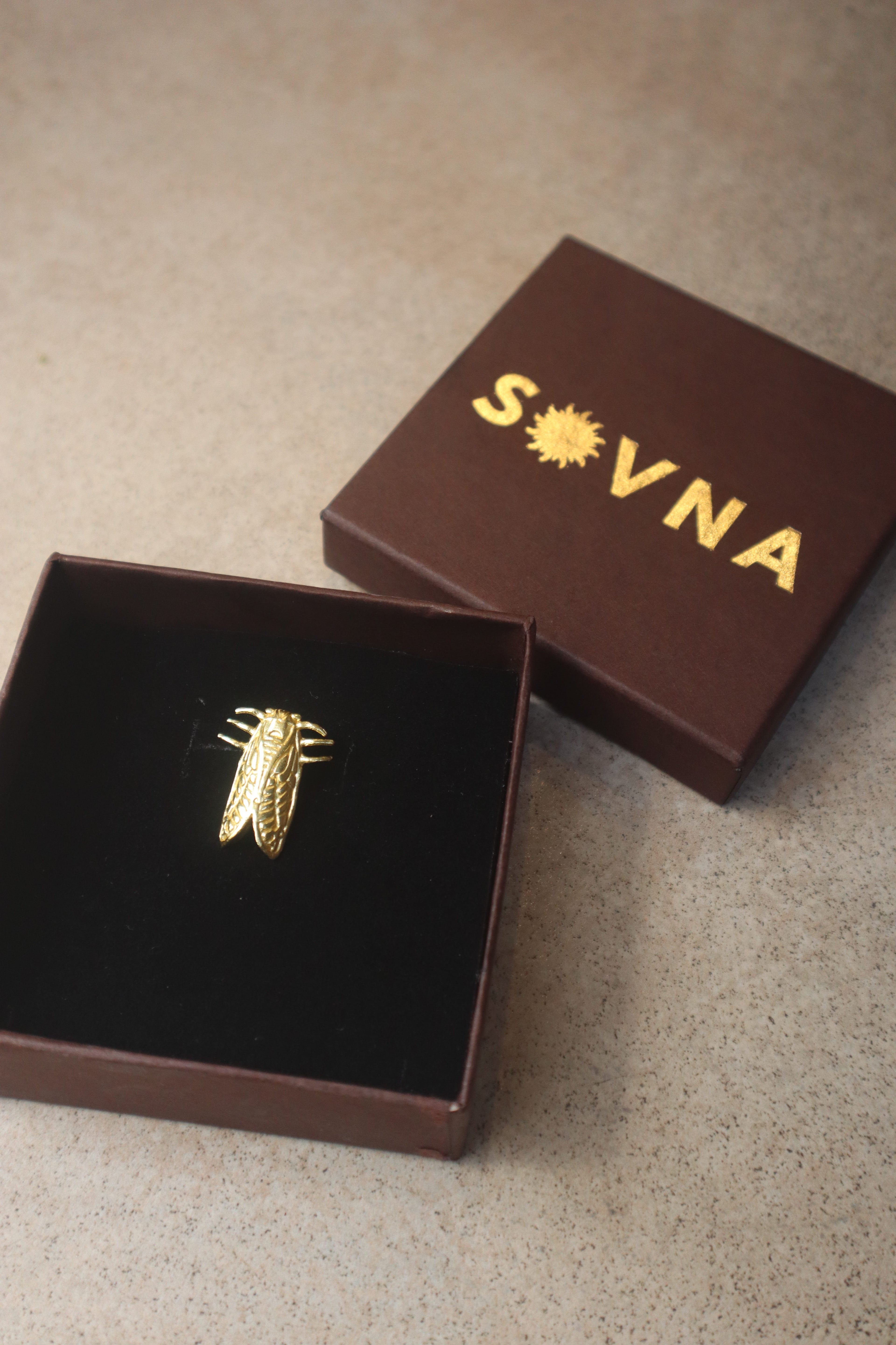 Brooches- set of 3