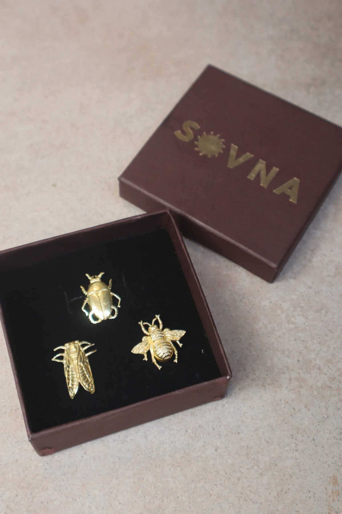 Brooches- set of 3