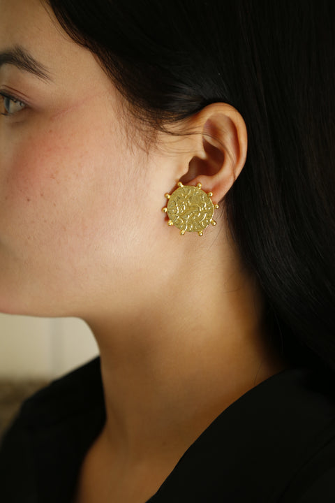 Big coin studs by Sovna