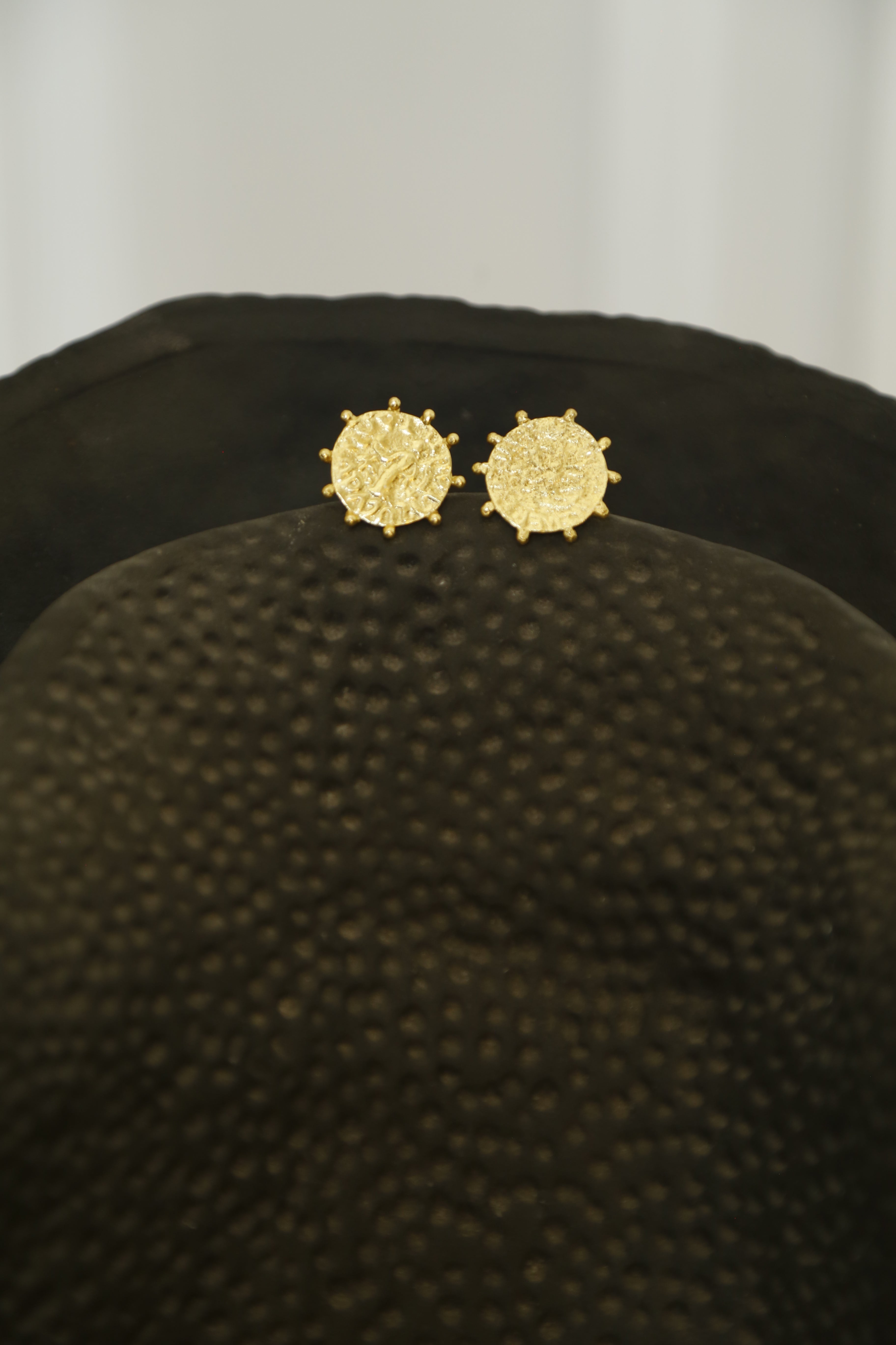 Big coin studs by Sovna