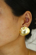 Seashell studs by Sovna