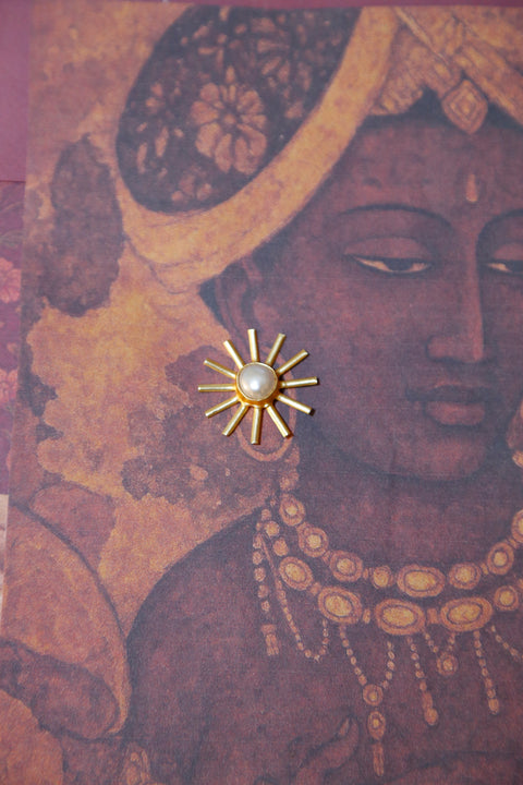 Pearl Tara Studs